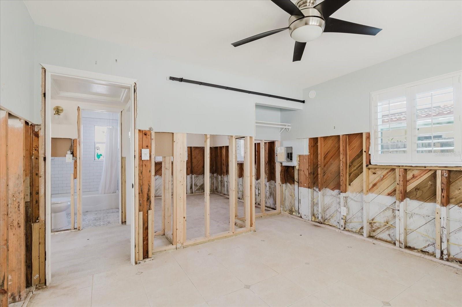 Image 5 of 14 For 14031 Parsley Drive