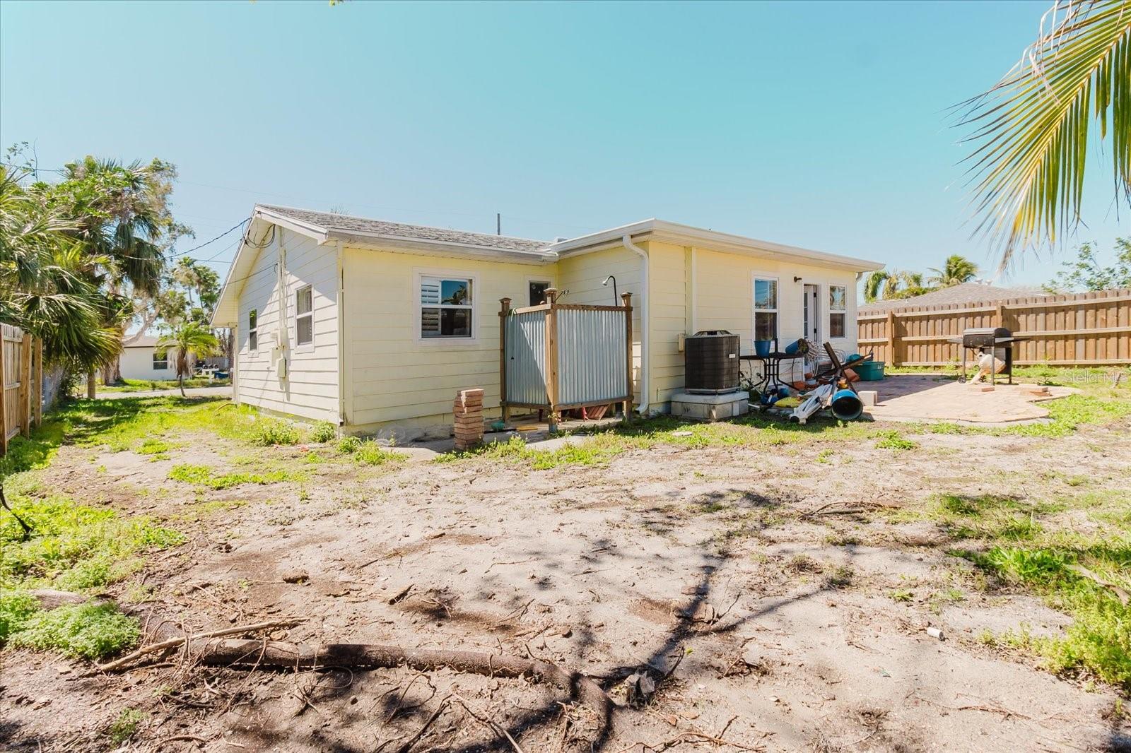 Image 9 of 14 For 14031 Parsley Drive