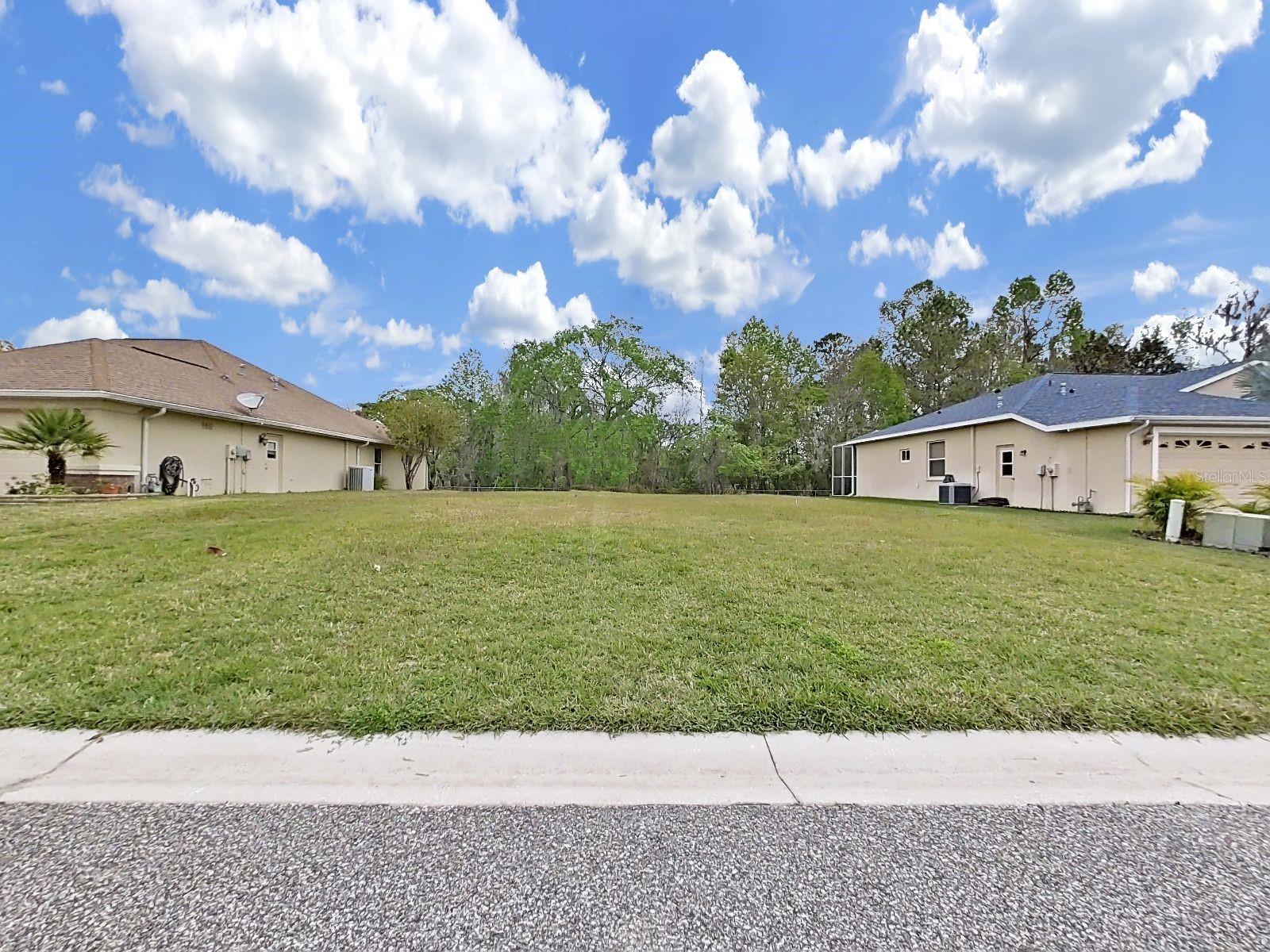 Listing photo id 24 for 4302 Gevalia Drive
