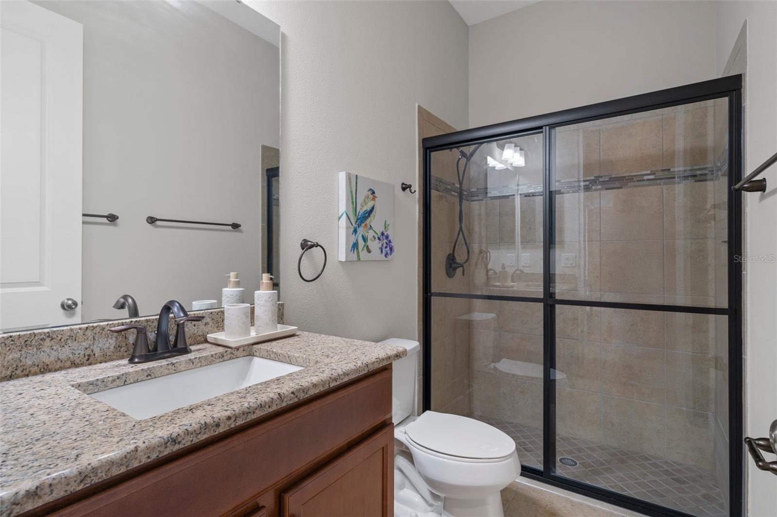 Listing photo id 38 for 1088 Belvoir Way