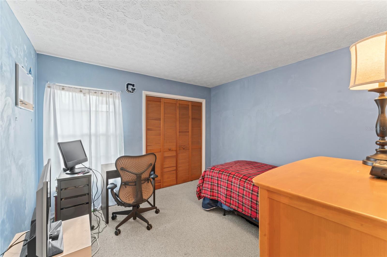 Image 26 of 53 For 16015 Glen Haven Drive