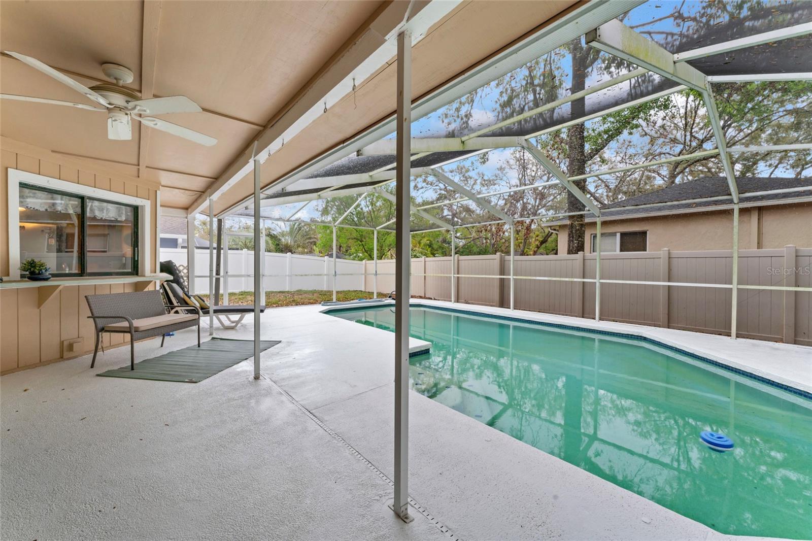 Image 35 of 53 For 16015 Glen Haven Drive