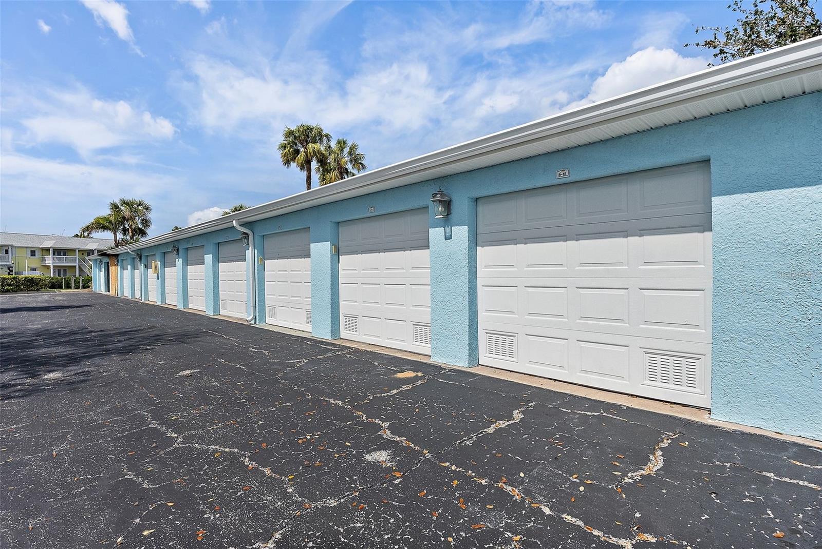 Image 47 of 60 For 4966 Coquina Key Drive Se 4966