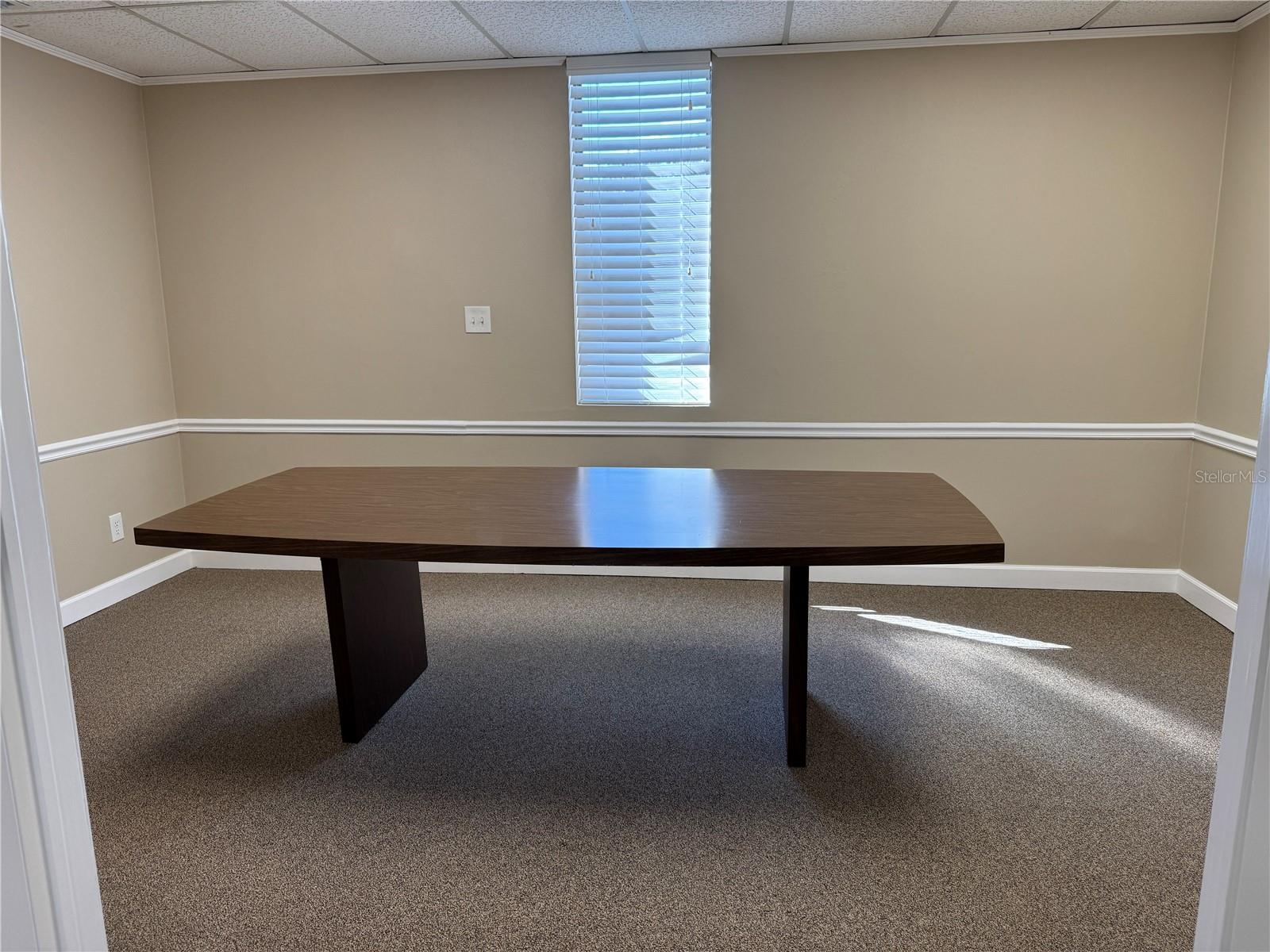 Image 4 of 17 For 1046 Busch Boulevard 200