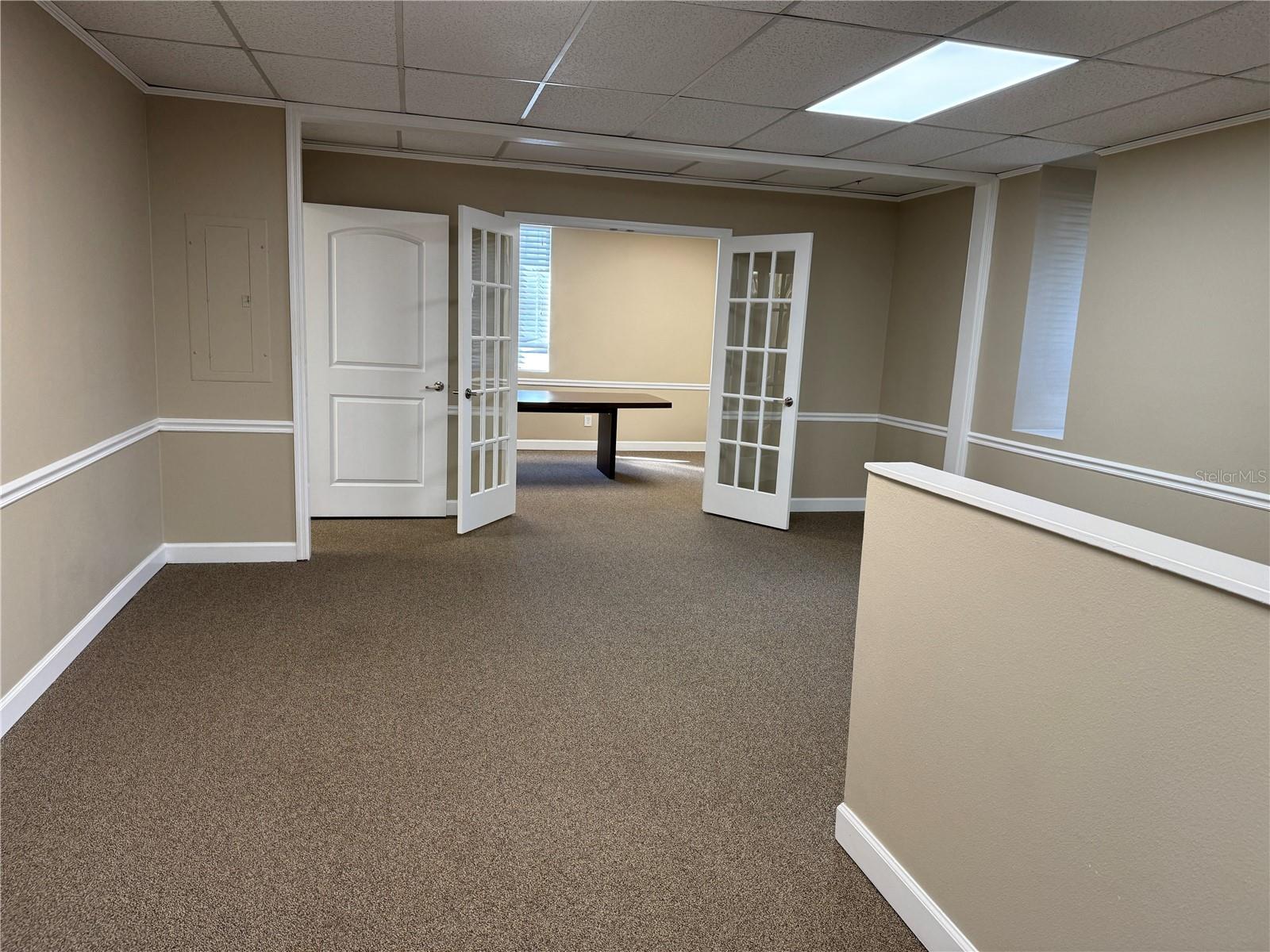 Image 5 of 17 For 1046 Busch Boulevard 200