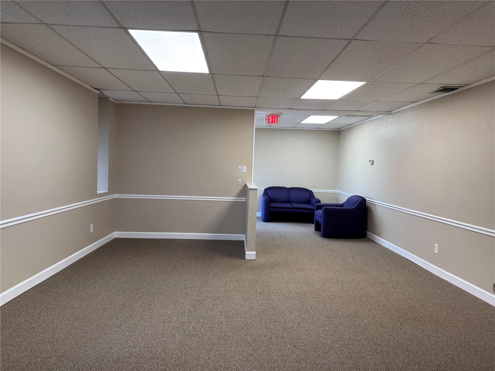 Image 6 of 17 For 1046 Busch Boulevard 200