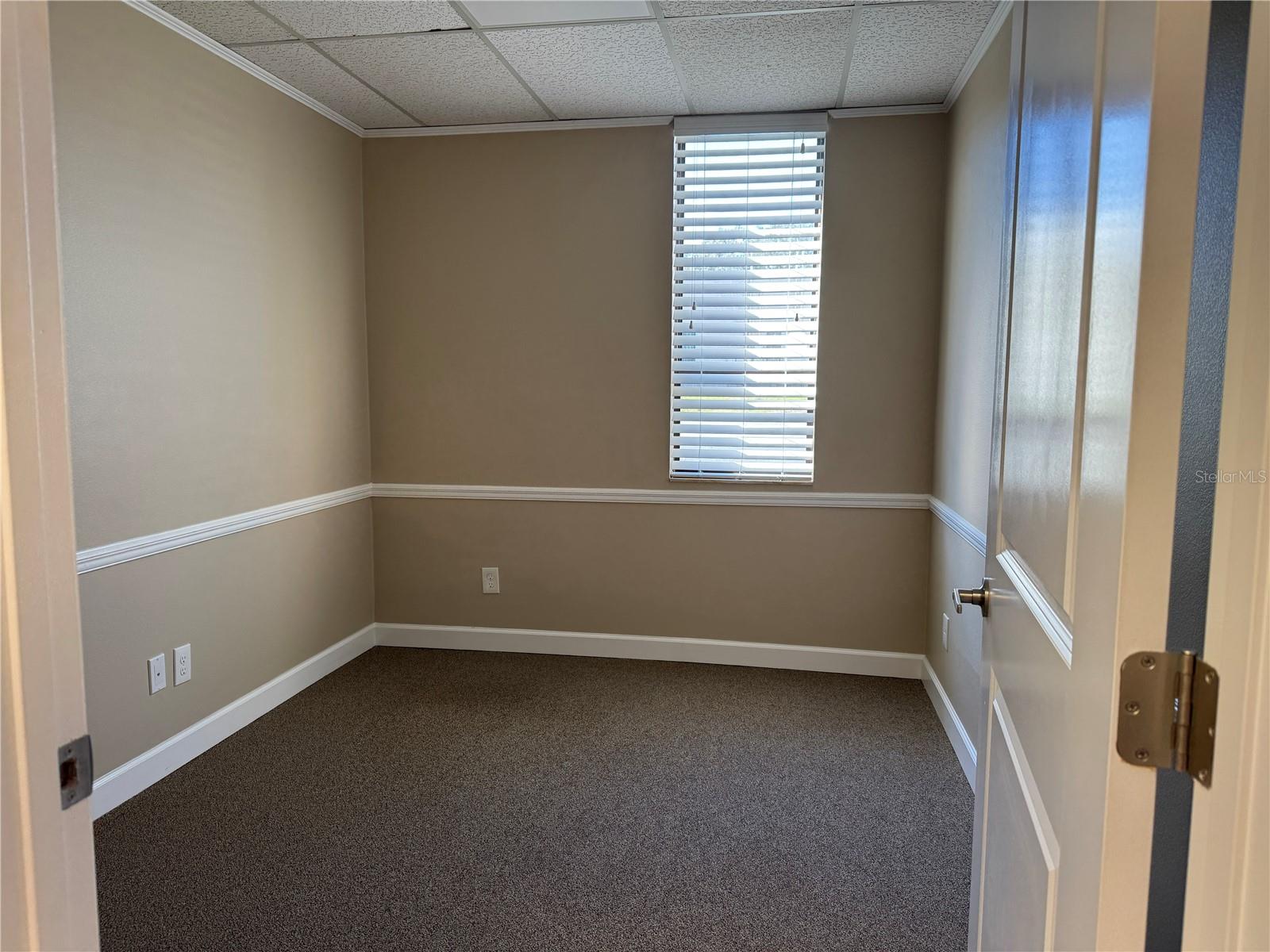 Image 8 of 17 For 1046 Busch Boulevard 200
