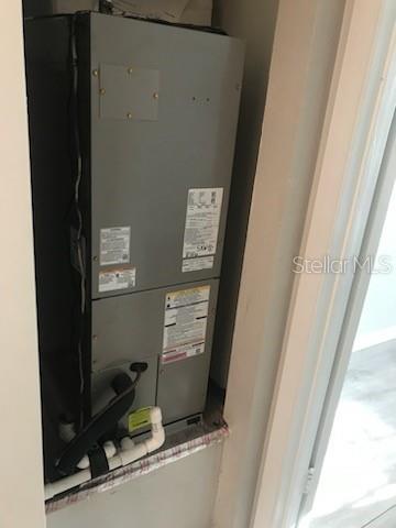 Listing photo id 10 for 224 Red Maple Place 224
