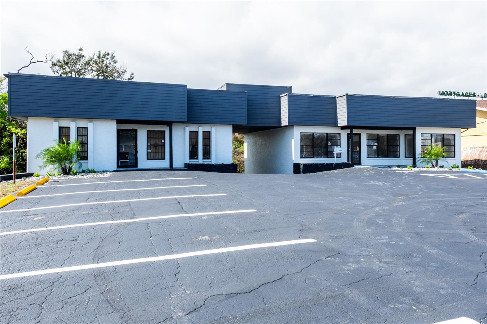 Details for 11915 Oak Trail Way, PORT RICHEY, FL 34668