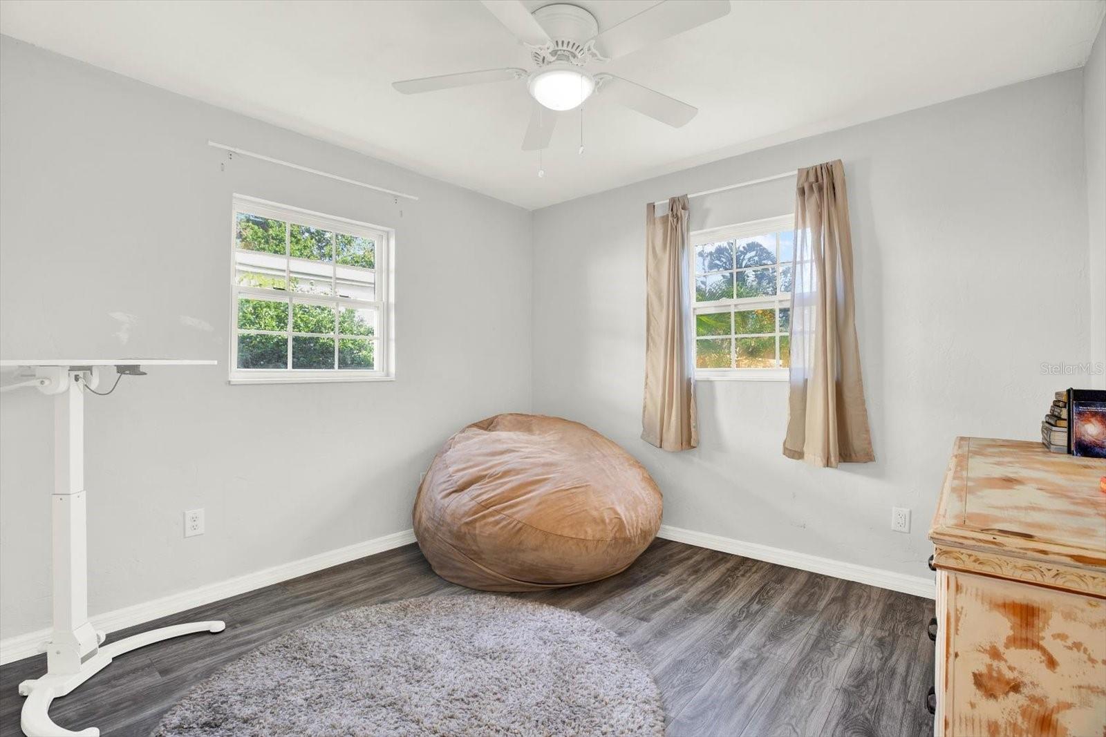 Image 11 of 22 For 5613 19th Avenue S
