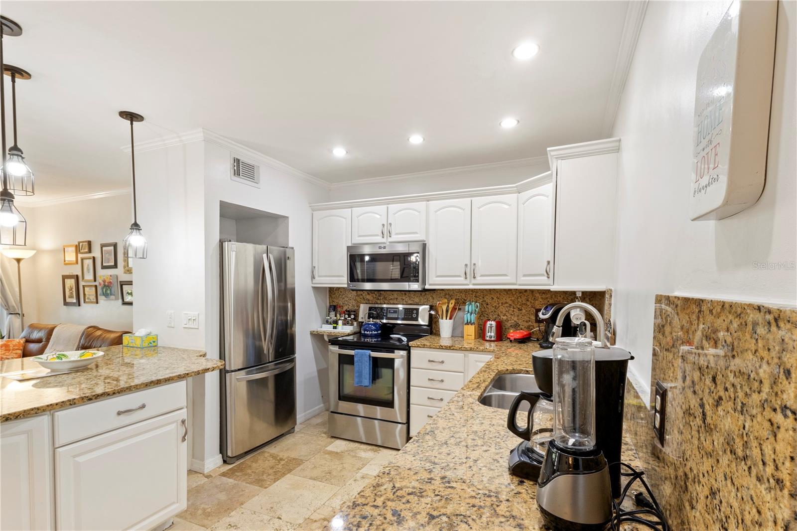 Image 14 of 41 For 1010 Bay Breeze Terrace