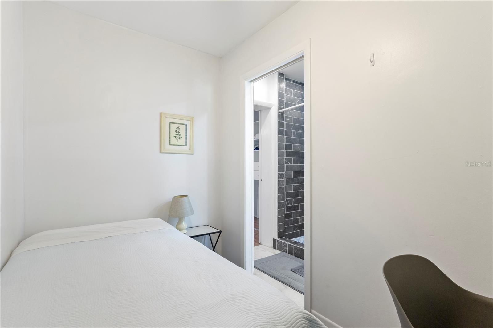 Image 26 of 41 For 1010 Bay Breeze Terrace