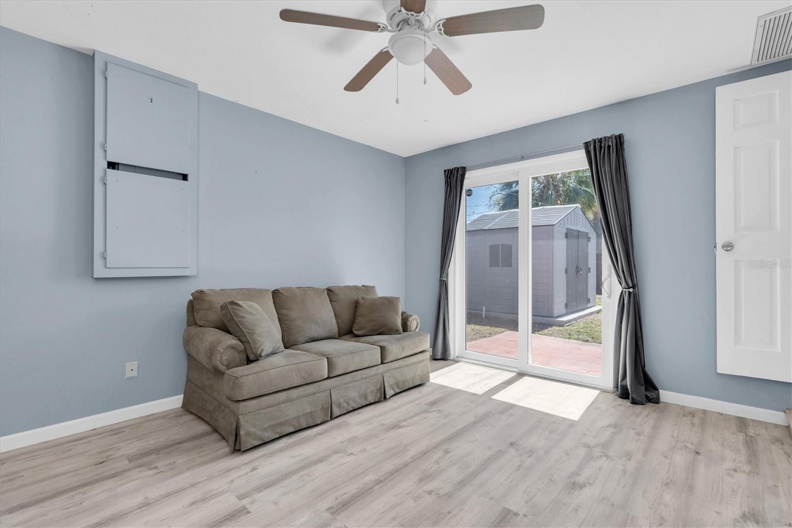Image 23 of 55 For 6618 3rd Avenue N