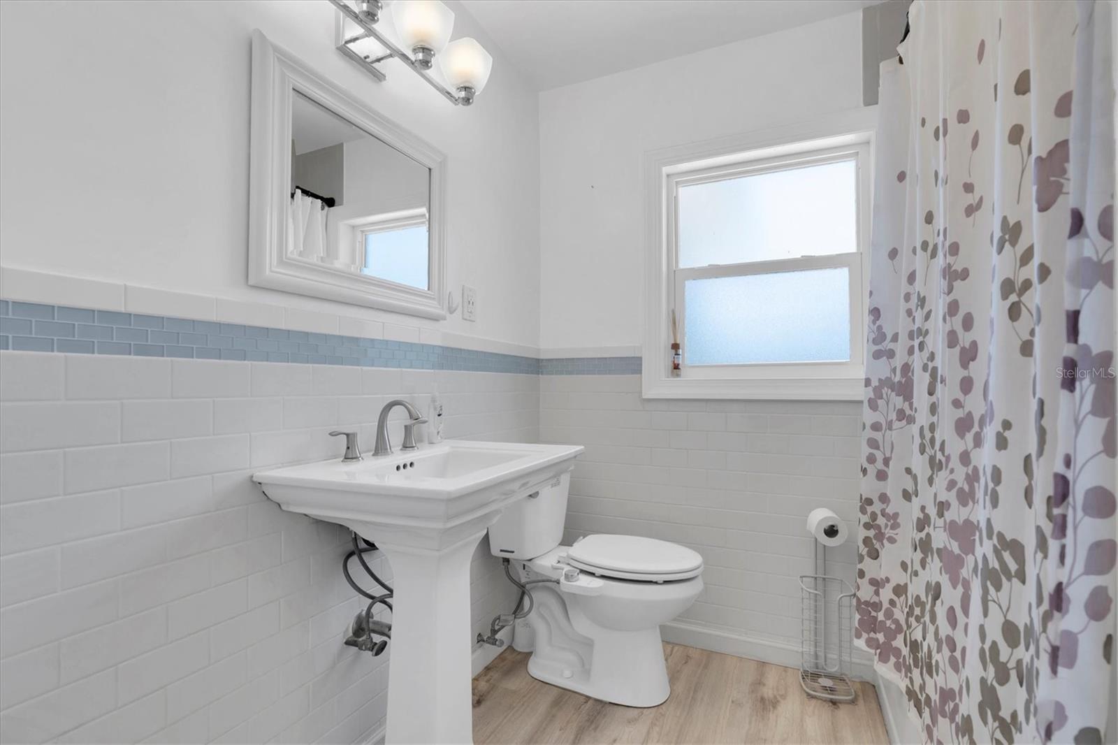 Image 30 of 55 For 6618 3rd Avenue N