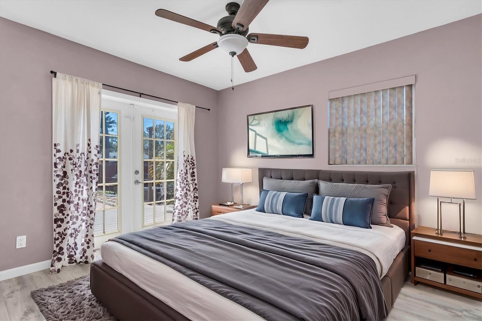 Image 31 of 55 For 6618 3rd Avenue N