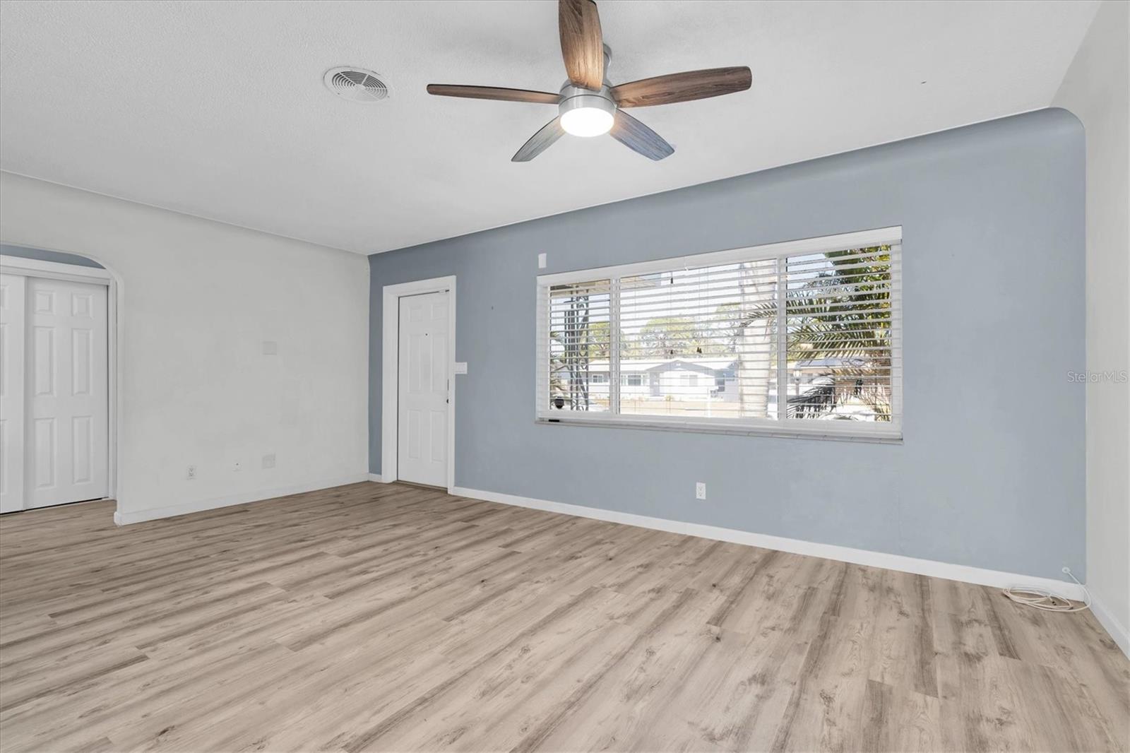 Image 6 of 55 For 6618 3rd Avenue N