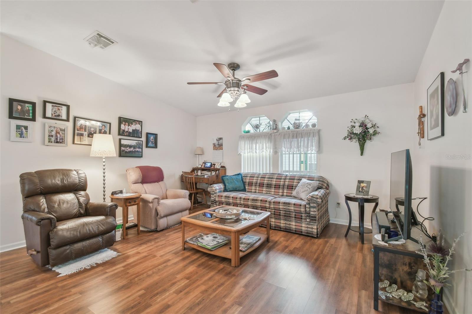Image 10 of 38 For 37545 Lilly Bea Avenue