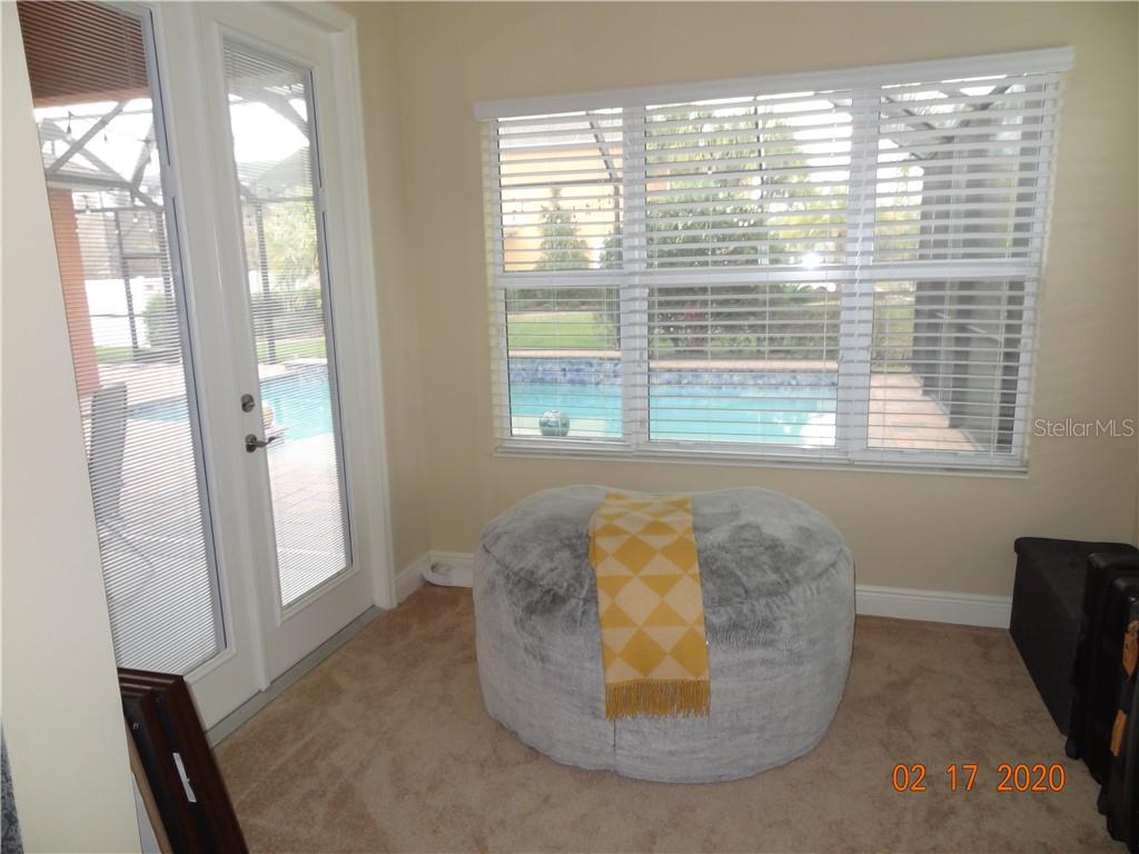 Image 18 of 24 For 20207 Oak Thorn Way
