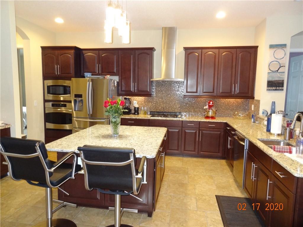 Image 6 of 24 For 20207 Oak Thorn Way