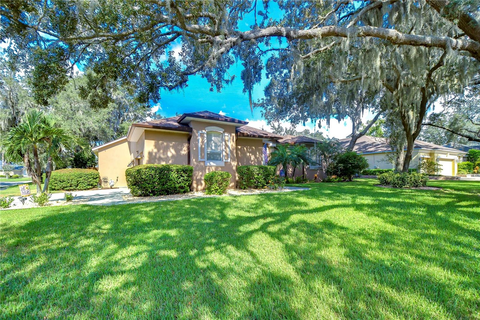 Listing photo id 35 for 10130 Paddock Oaks Drive