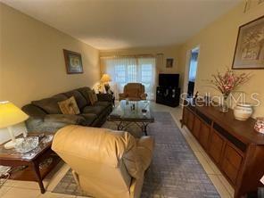 Listing photo id 8 for 1845 Highland Avenue 11-8