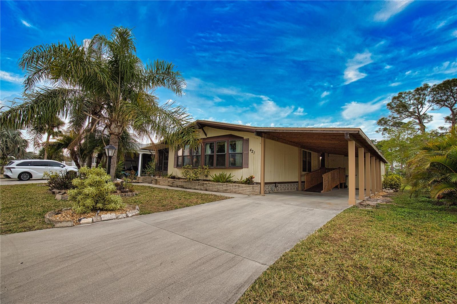 Details for 421 Villa Nueva Circle, NORTH PORT, FL 34287