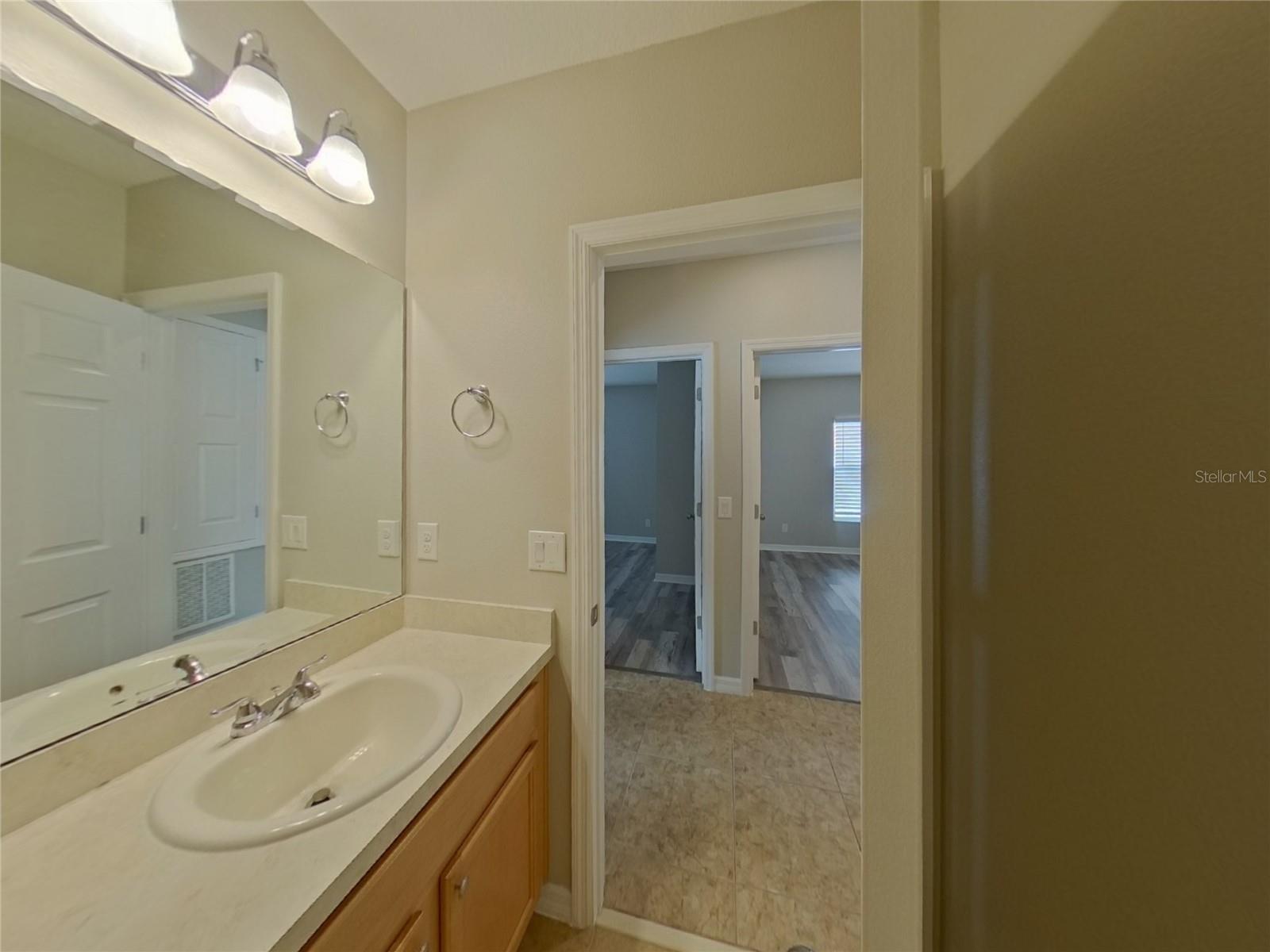 Image 14 of 16 For 3341 Reedy Glen Drive