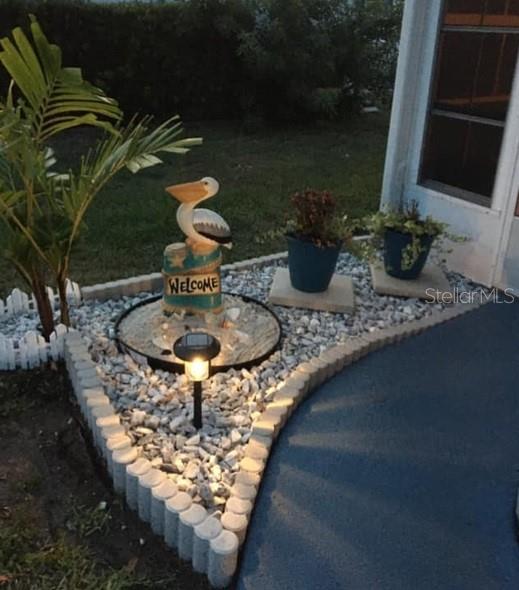 Image 6 of 25 For 12674 Seminole Boulevard S31