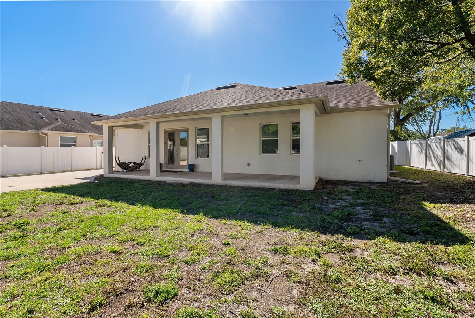 Listing photo id 55 for 1225 Wild Daisy Drive