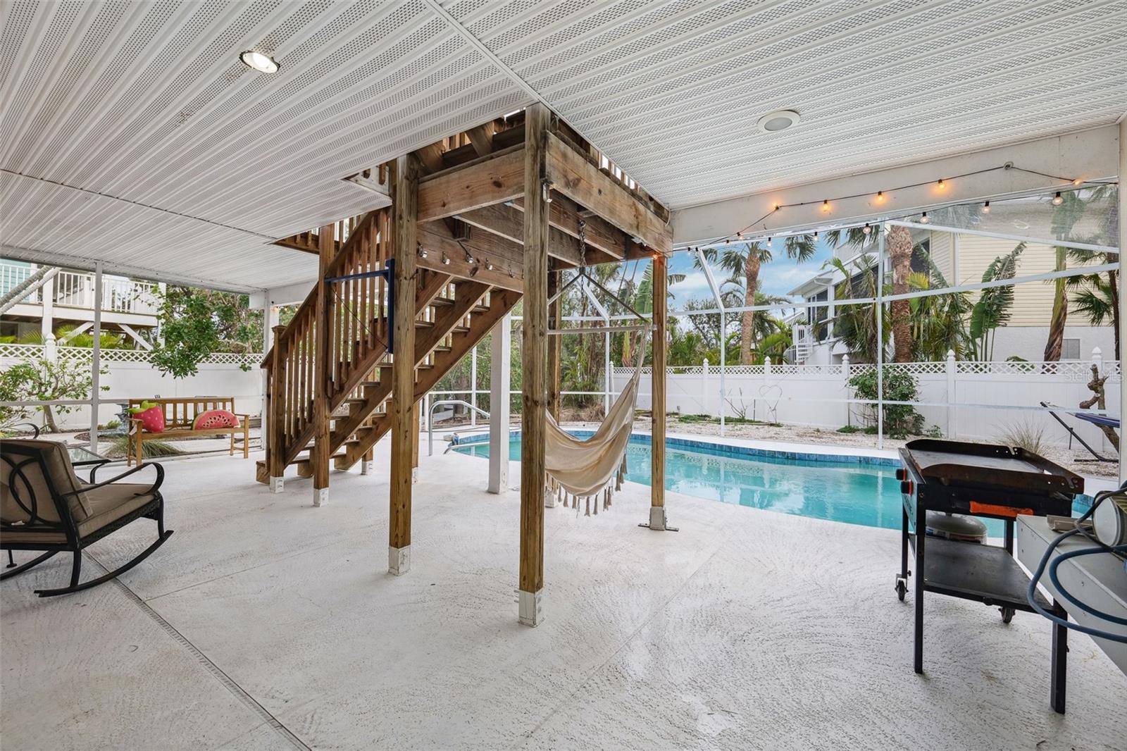 Image 31 of 36 For 311 Poinsettia Road