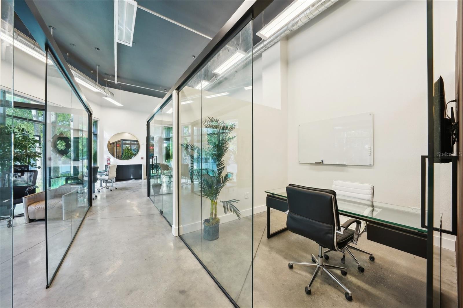 Listing photo id 24 for 401 12th Street 2