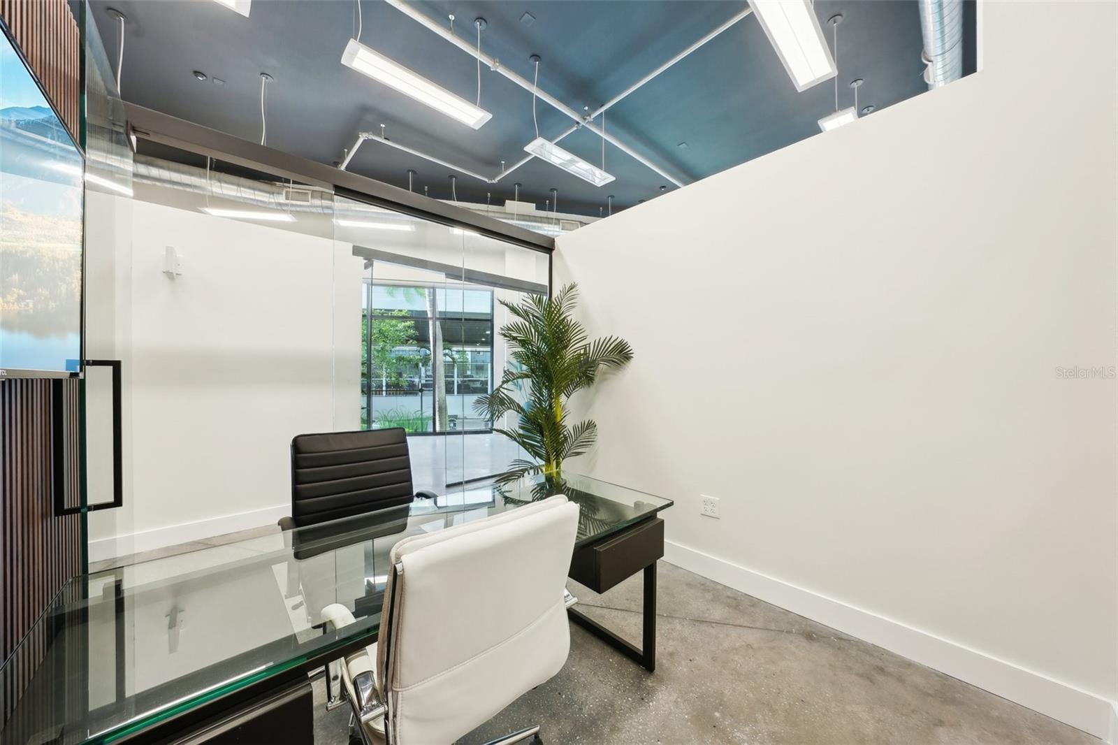 Listing photo id 29 for 401 12th Street 2