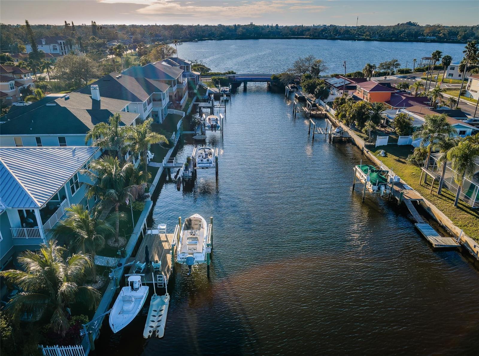 Image 97 of 99 For 315 Manatee Lane