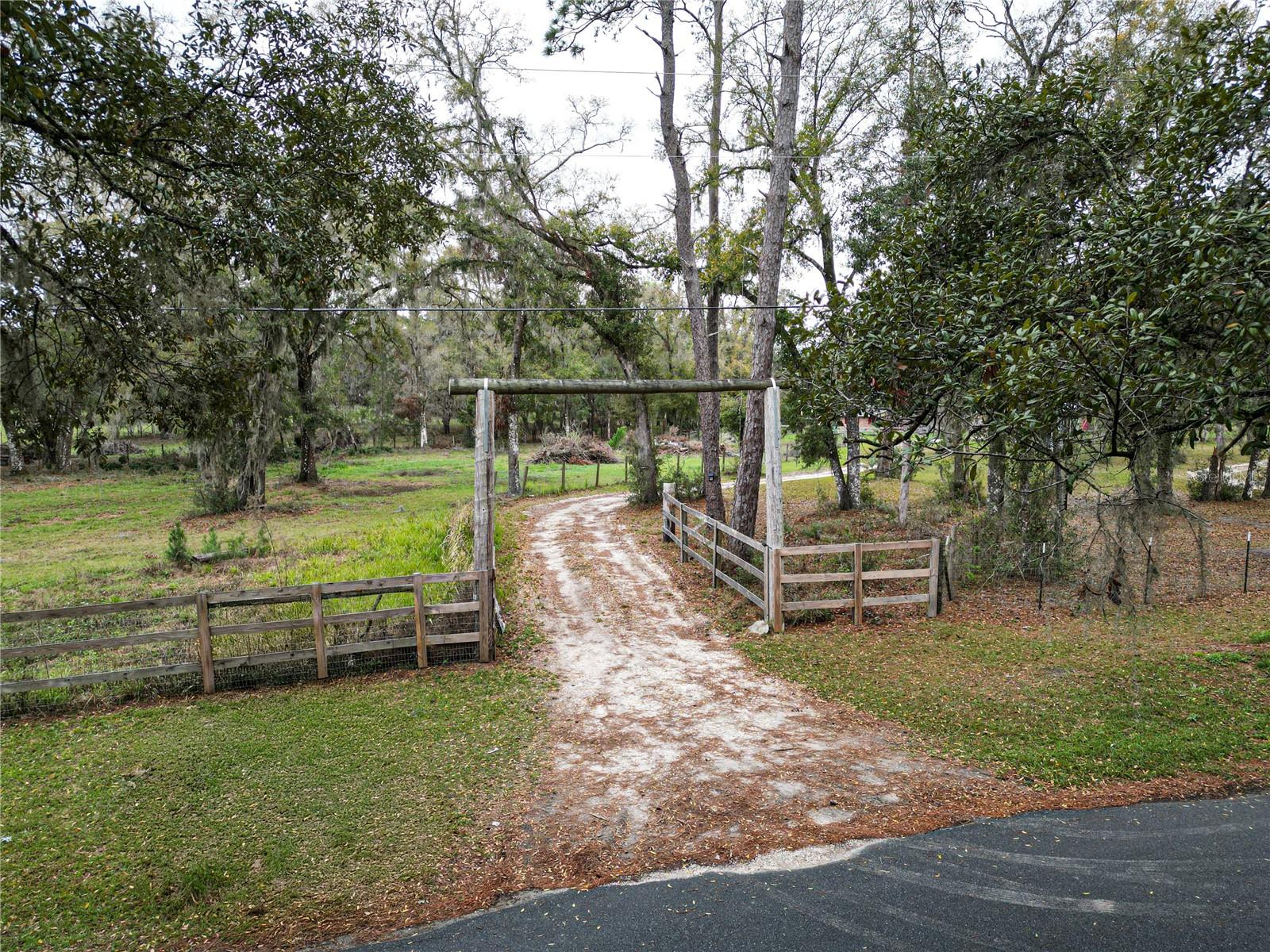 Image 2 of 52 For 25590 Olympia Road