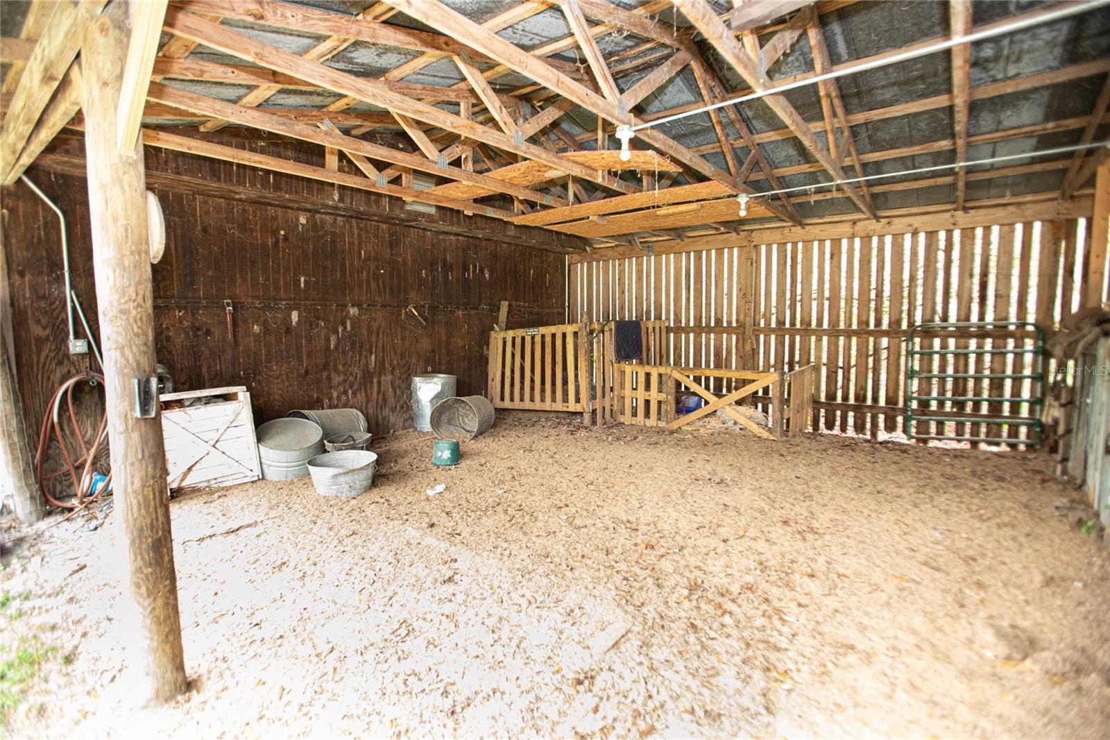 Image 41 of 52 For 25590 Olympia Road