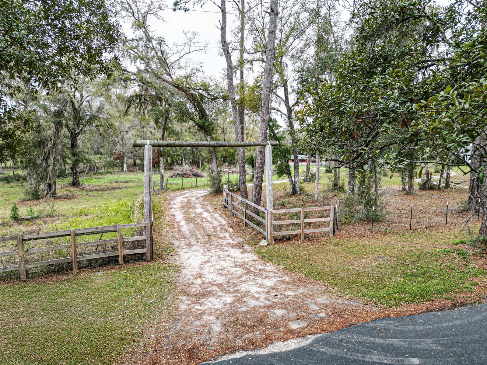 Image 50 of 52 For 25590 Olympia Road