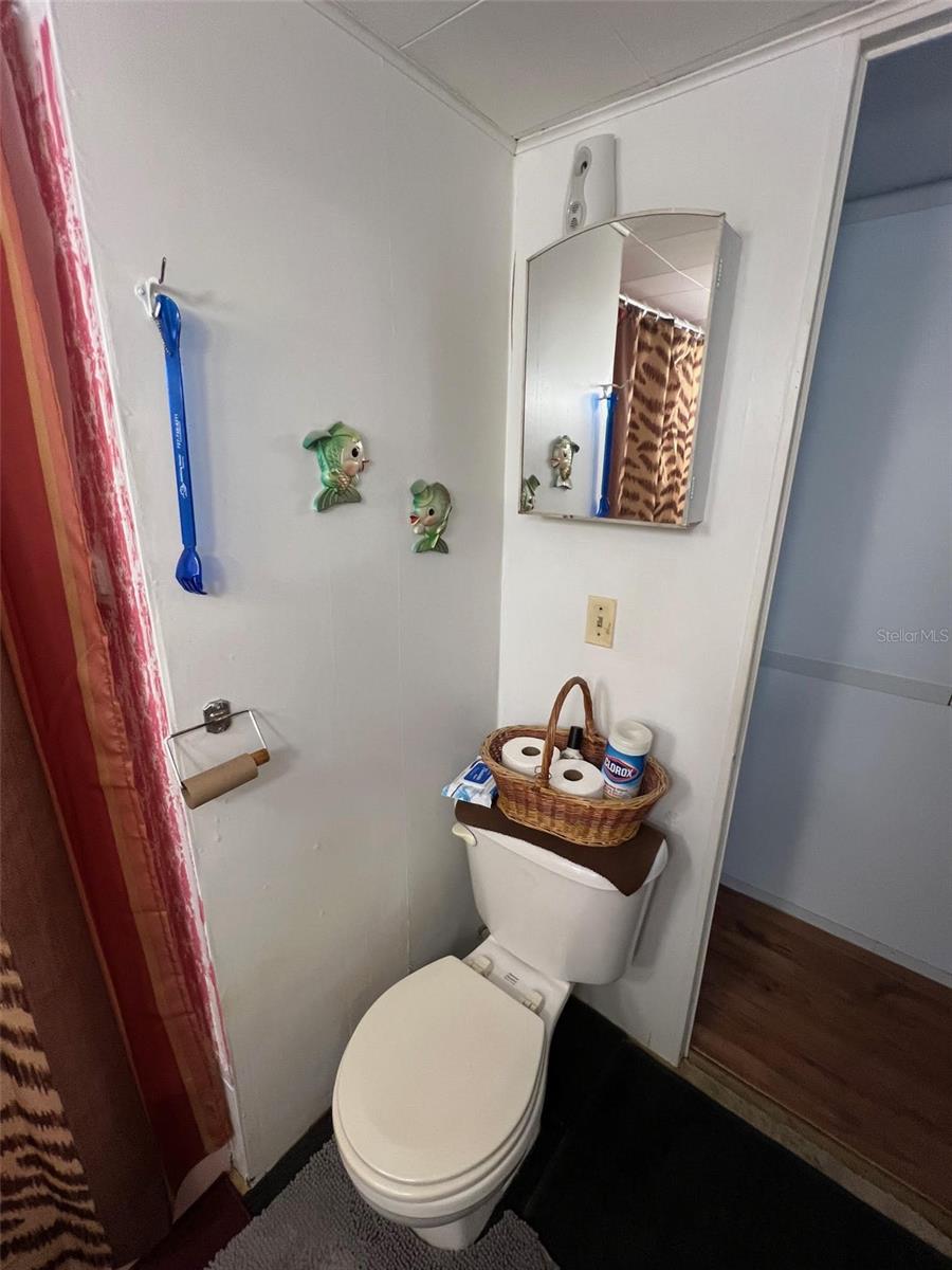 Listing photo id 9 for 12674 Seminole Boulevard C30
