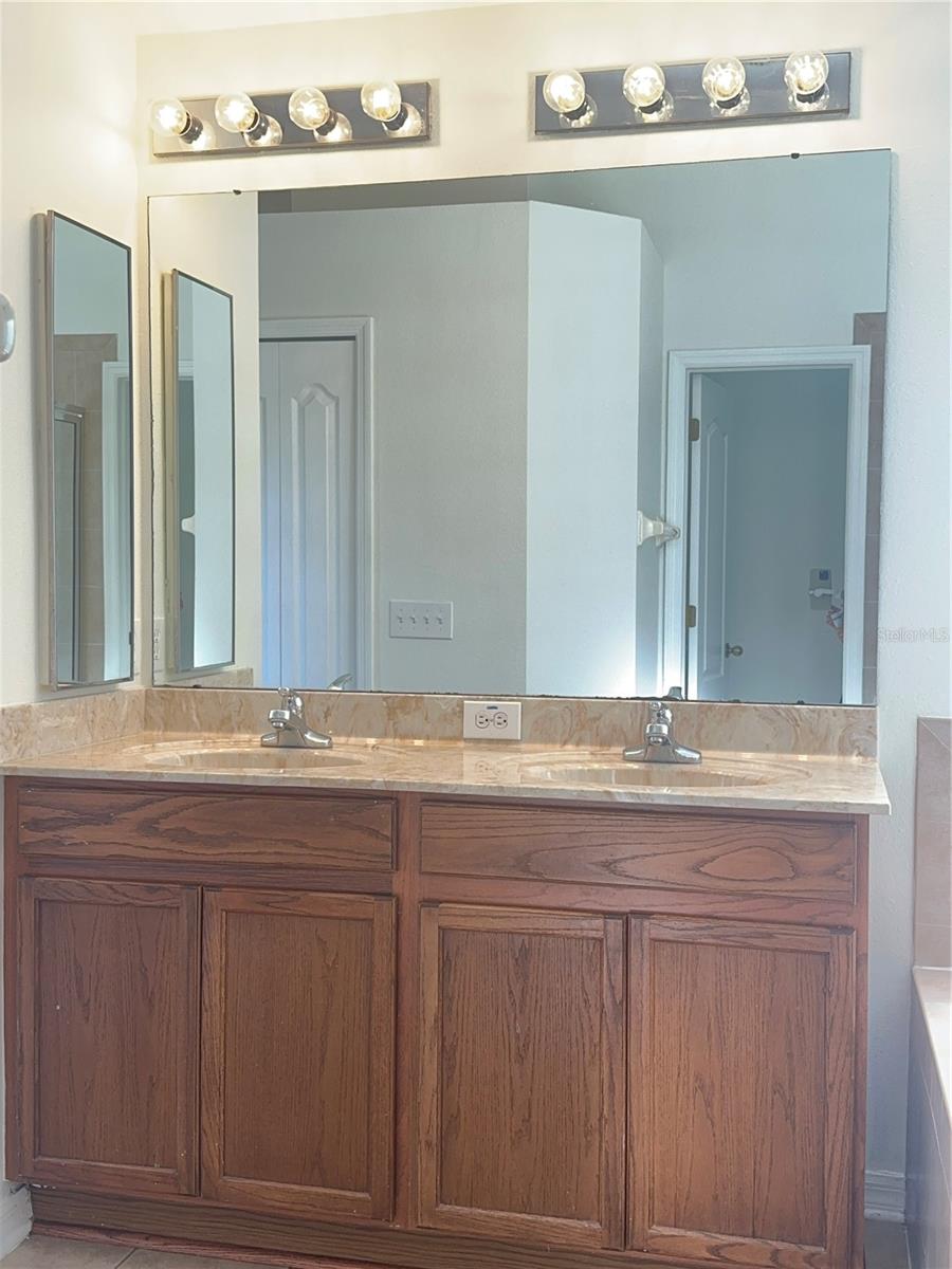 Image 31 of 36 For 30142 Sotogrande Loop