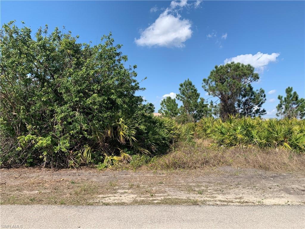 Image 2 of 2 For 922 Aster Street