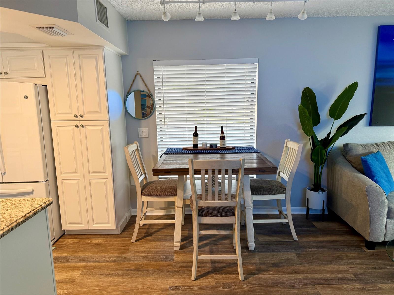 Image 10 of 60 For 5111 Gray Pelican Way 5111