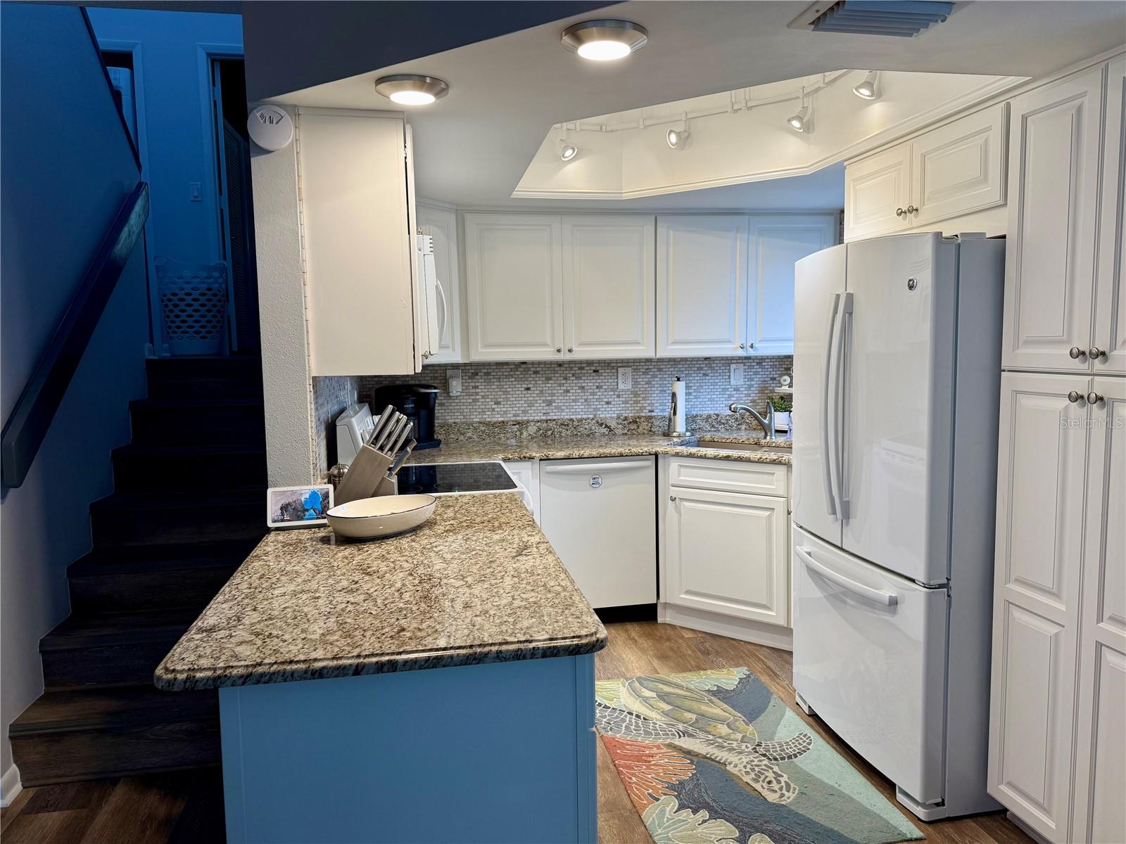 Image 13 of 60 For 5111 Gray Pelican Way 5111