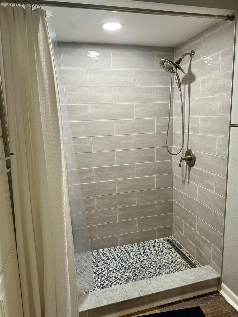 Image 44 of 60 For 5111 Gray Pelican Way 5111