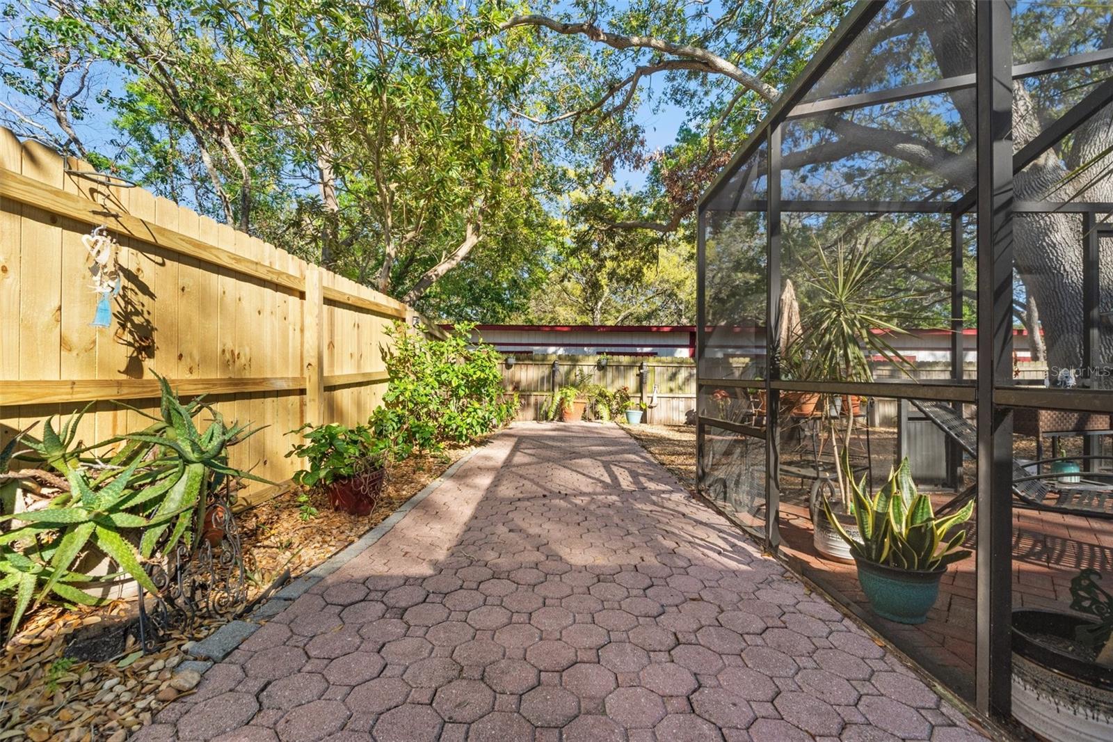 Listing photo id 22 for 7440 Mint Julep Drive