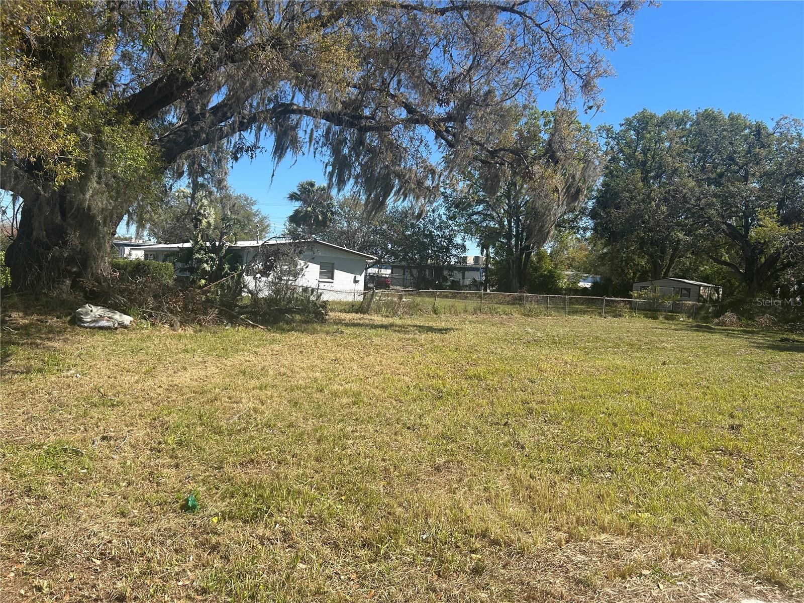 Image 5 of 7 For 7707 Gibsonton Drive