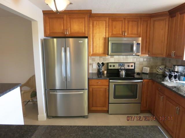 Image 7 of 16 For 1230 Gulf Boulevard 306