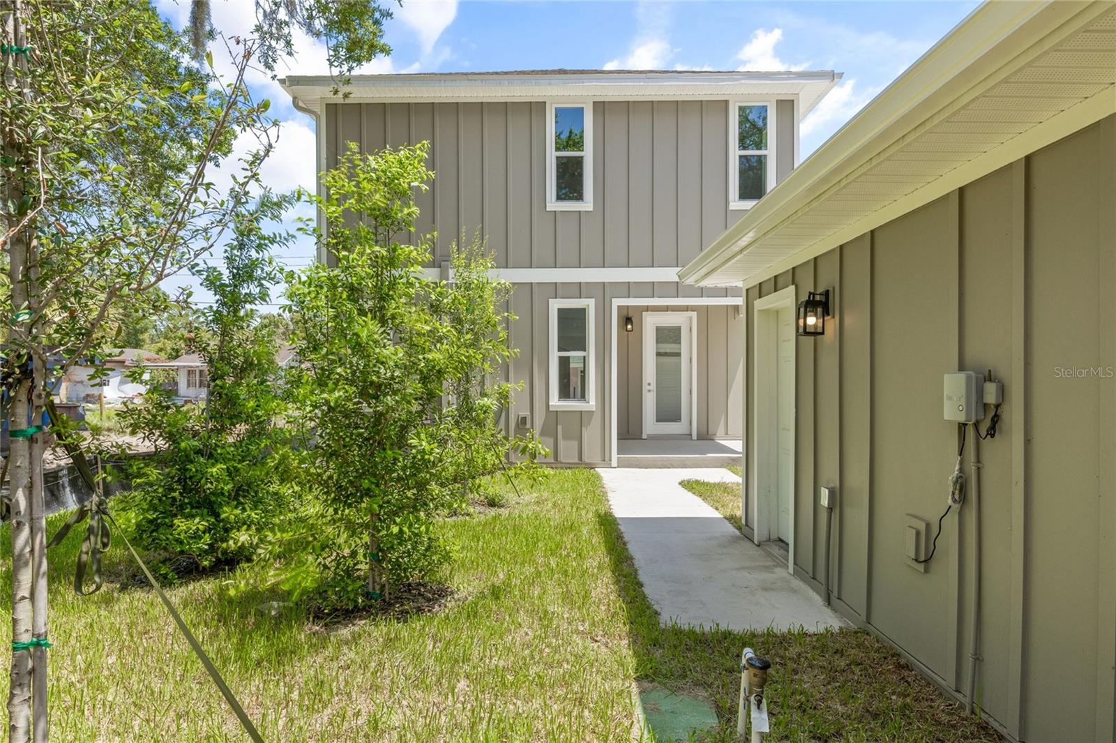 Listing photo id 33 for 410 Paris Street