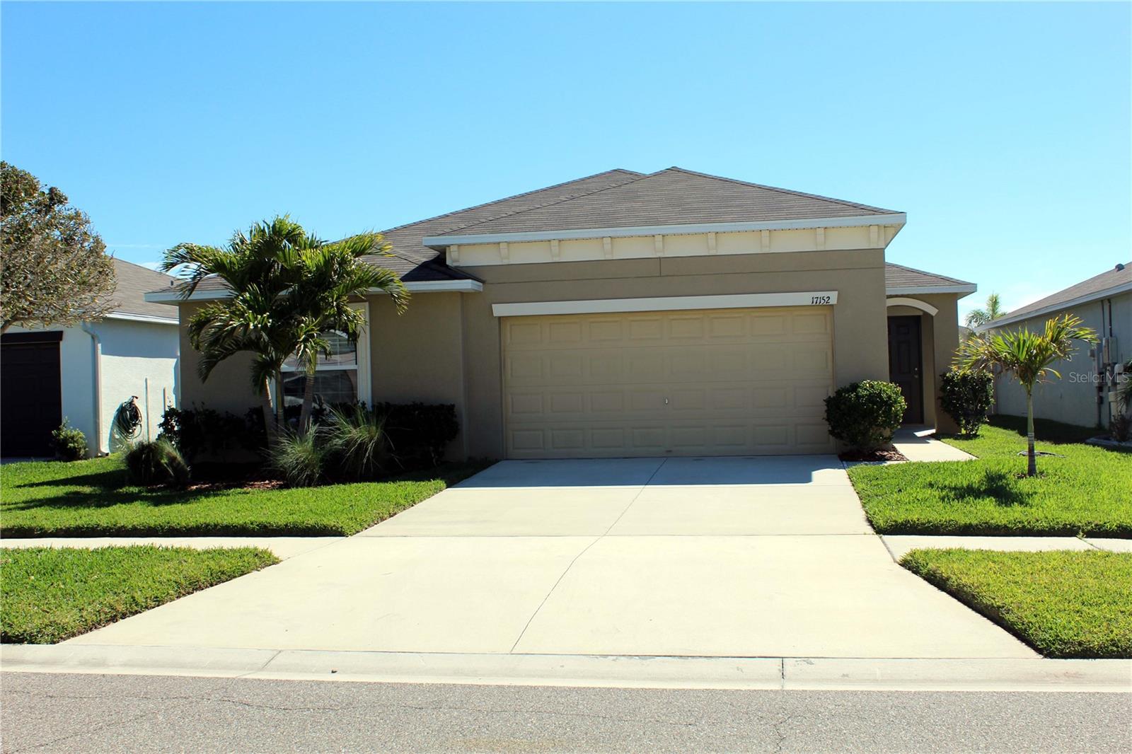 Image 2 of 31 For 17152 Sunshine Mimosa Street