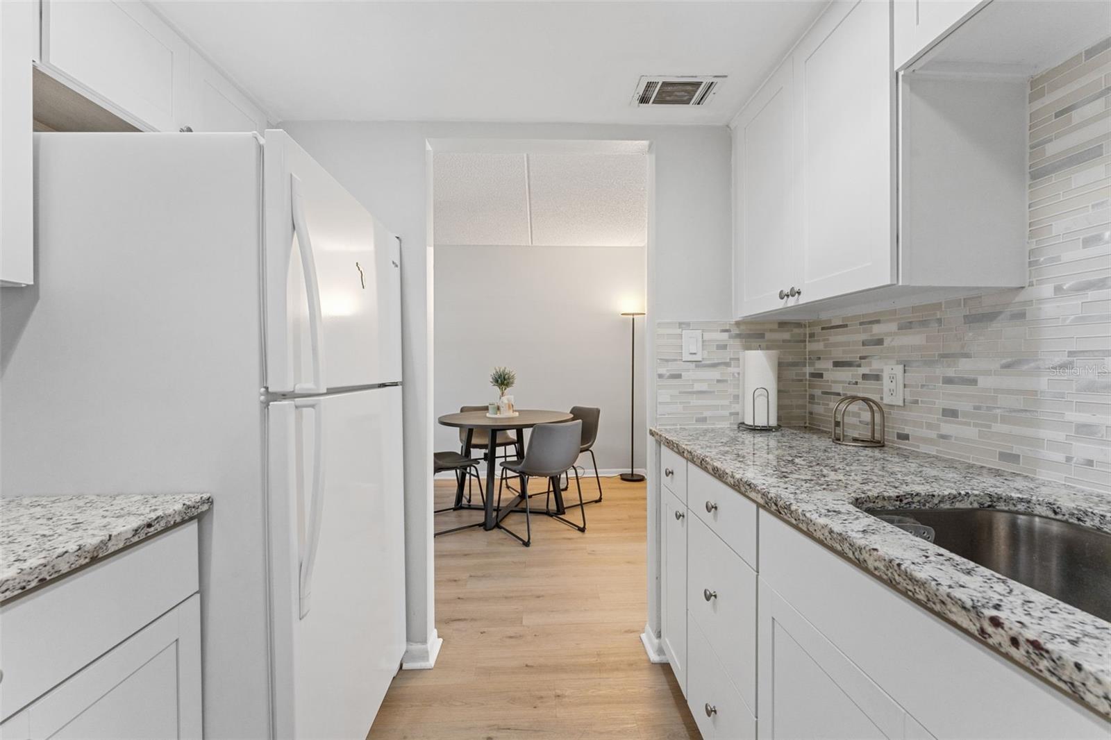 Image 12 of 22 For 4724 Michael Court 123