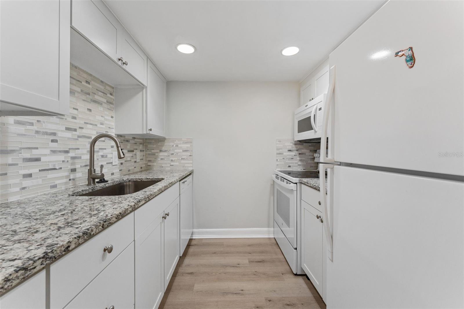 Image 8 of 22 For 4724 Michael Court 123