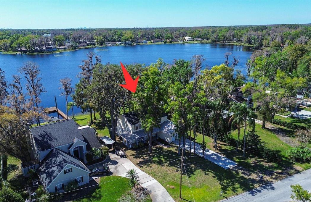 Details for 18715 Lakeshore Drive, LUTZ, FL 33549